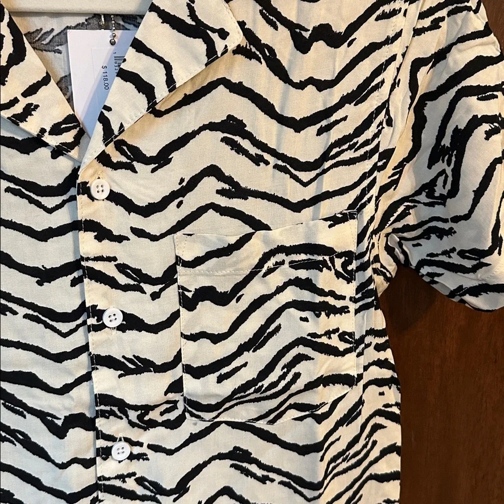 We Wore What Tiger button down shirt - Picture 2 of 9